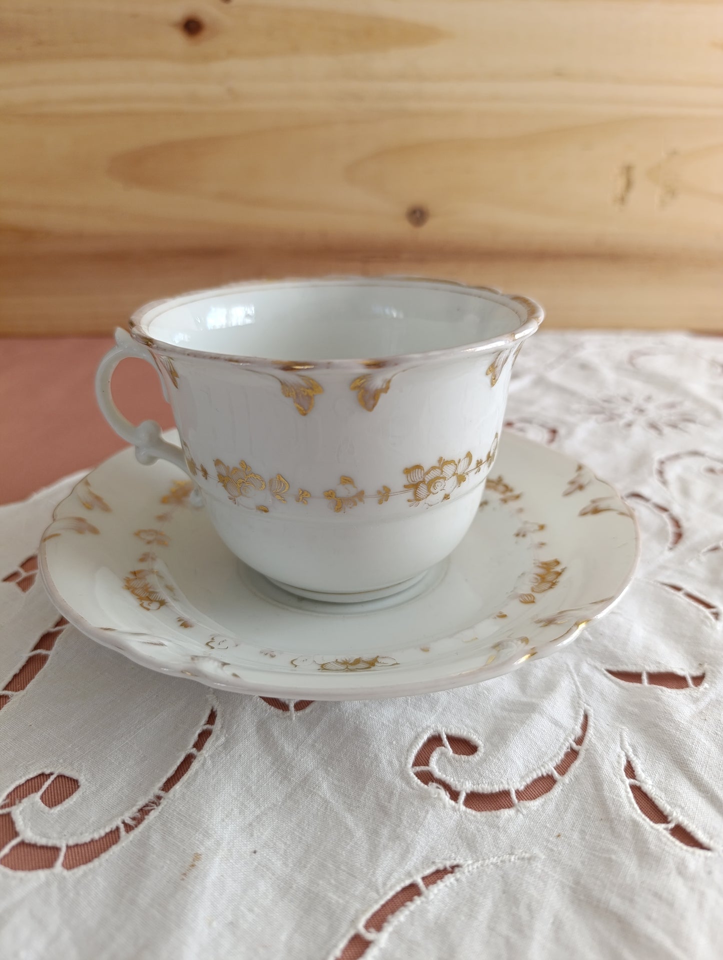 Tasse à thé porcelaine époque  Napoléon III