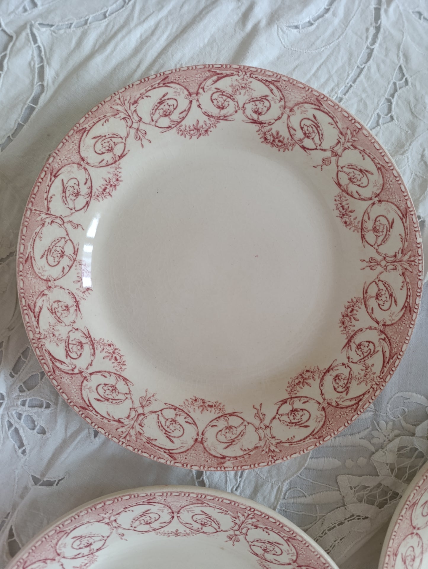 Assiette Creil et Montereau Dubarry