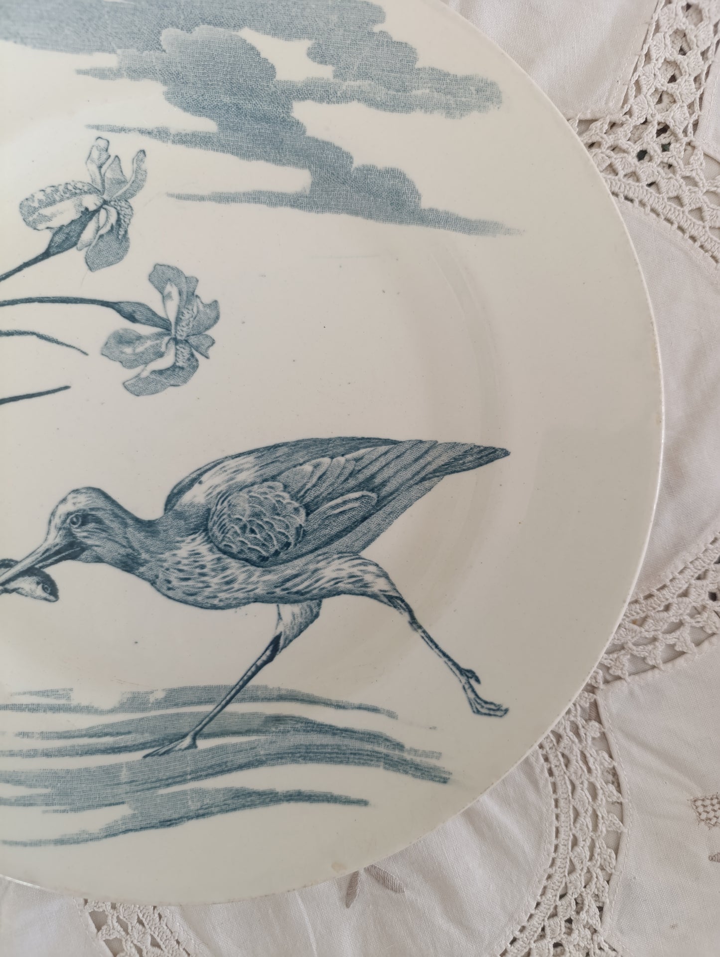 Assiette Oiseau Terre de fer KG Lunéville