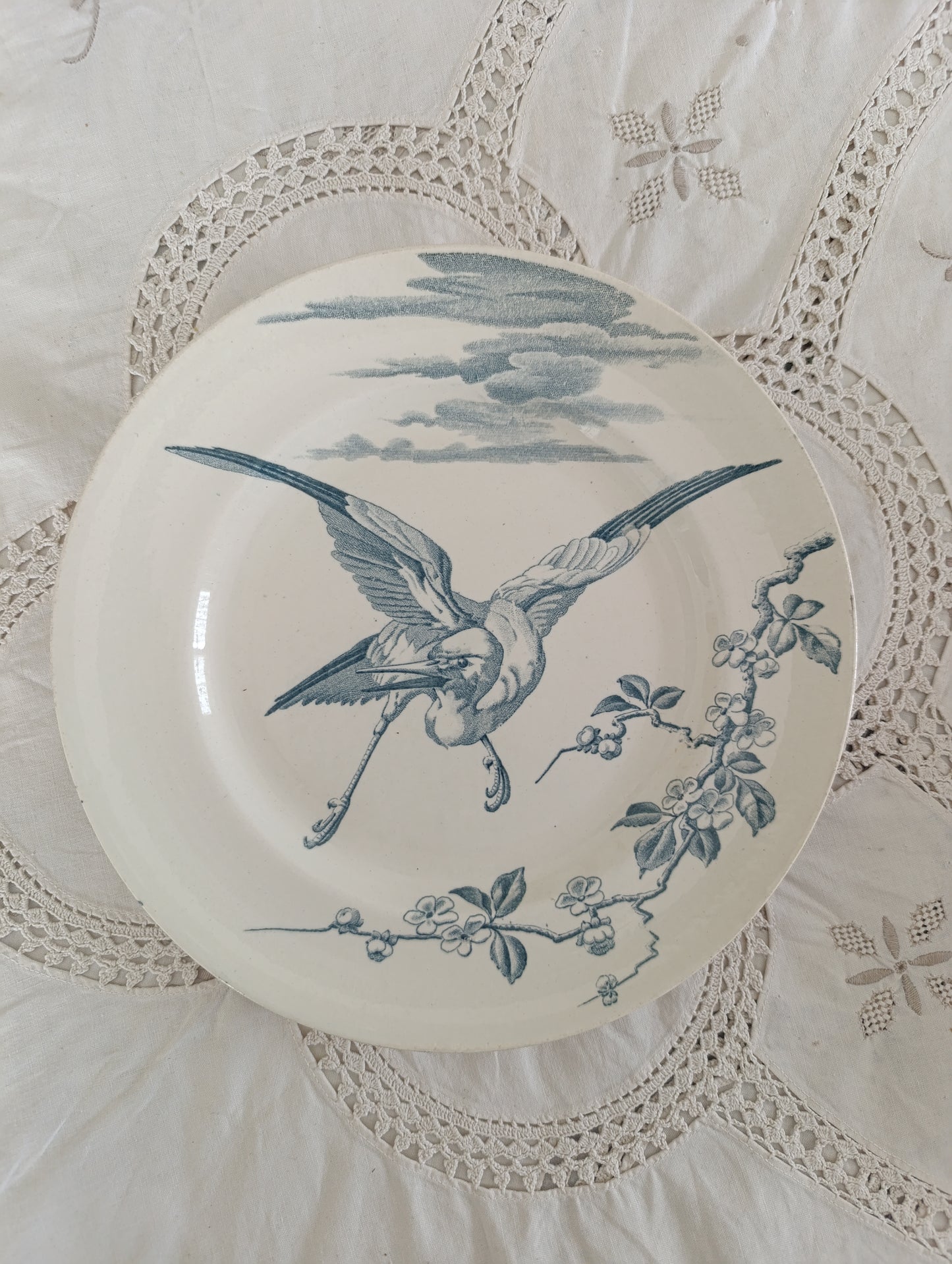Assiette Oiseau Terre de fer KG Lunéville