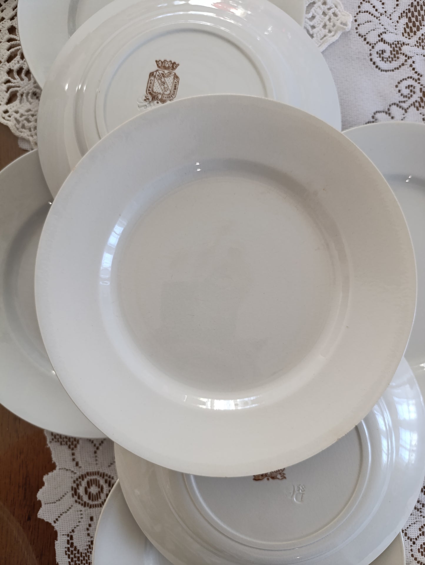 Assiette plate terre de fer china Sarreguemines blanches
