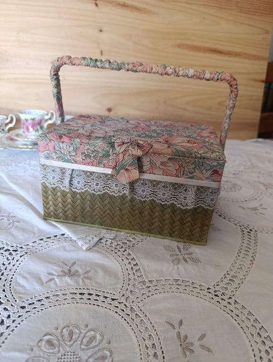 Boite à couture vintage