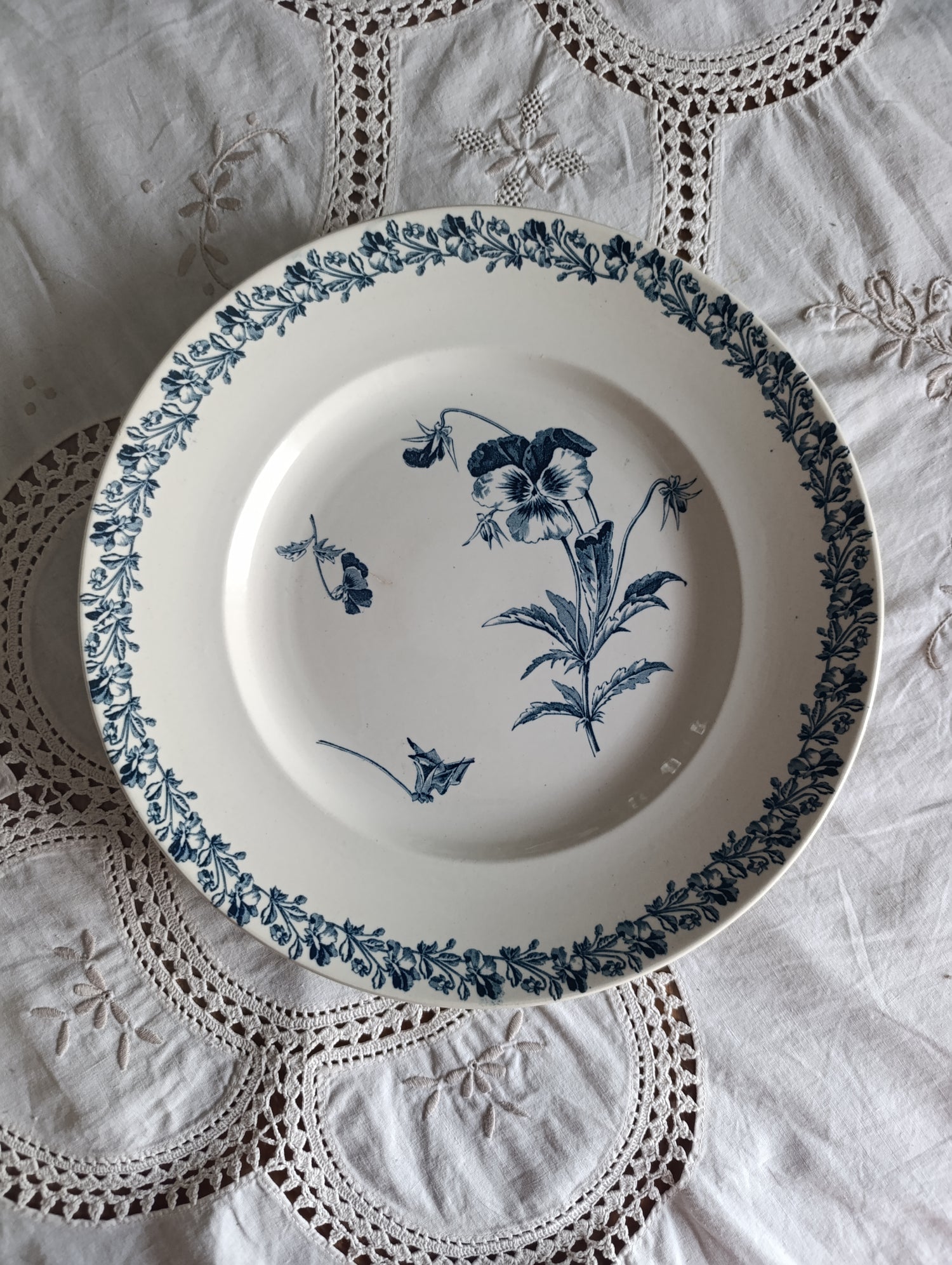 Art de la table (assiettes, pièces de forme ...)