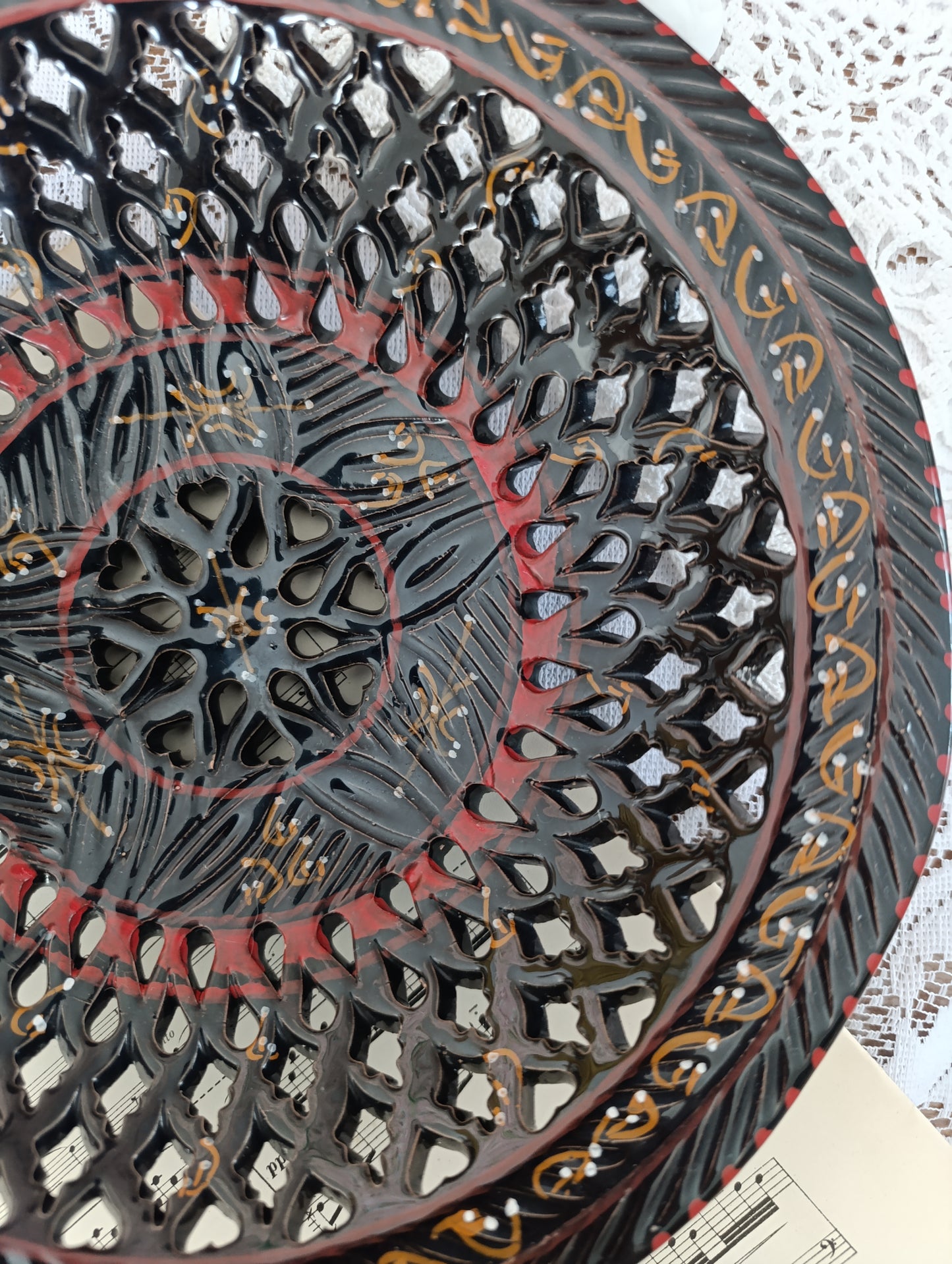 Plat ajouré artisanal tunisien