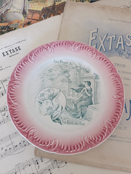 Assiette la rose de Noël Digoin Sarreguemines