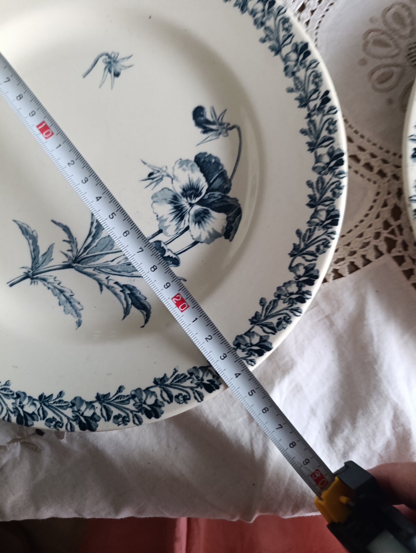 Assiette Pensée KG Luneville terre de fer