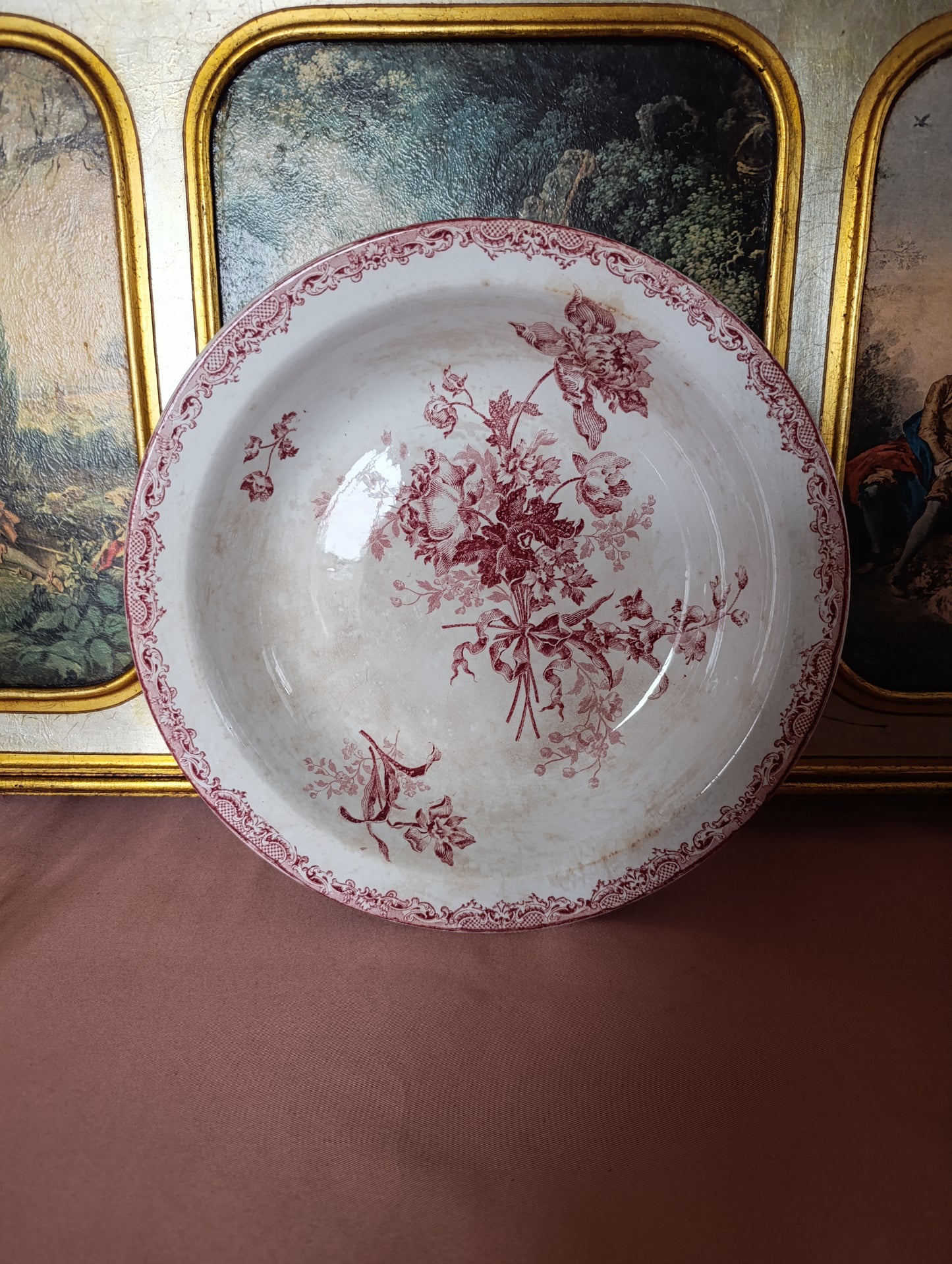 Plat oval et creux Sarreguemines Fontanges terre de fer rouge