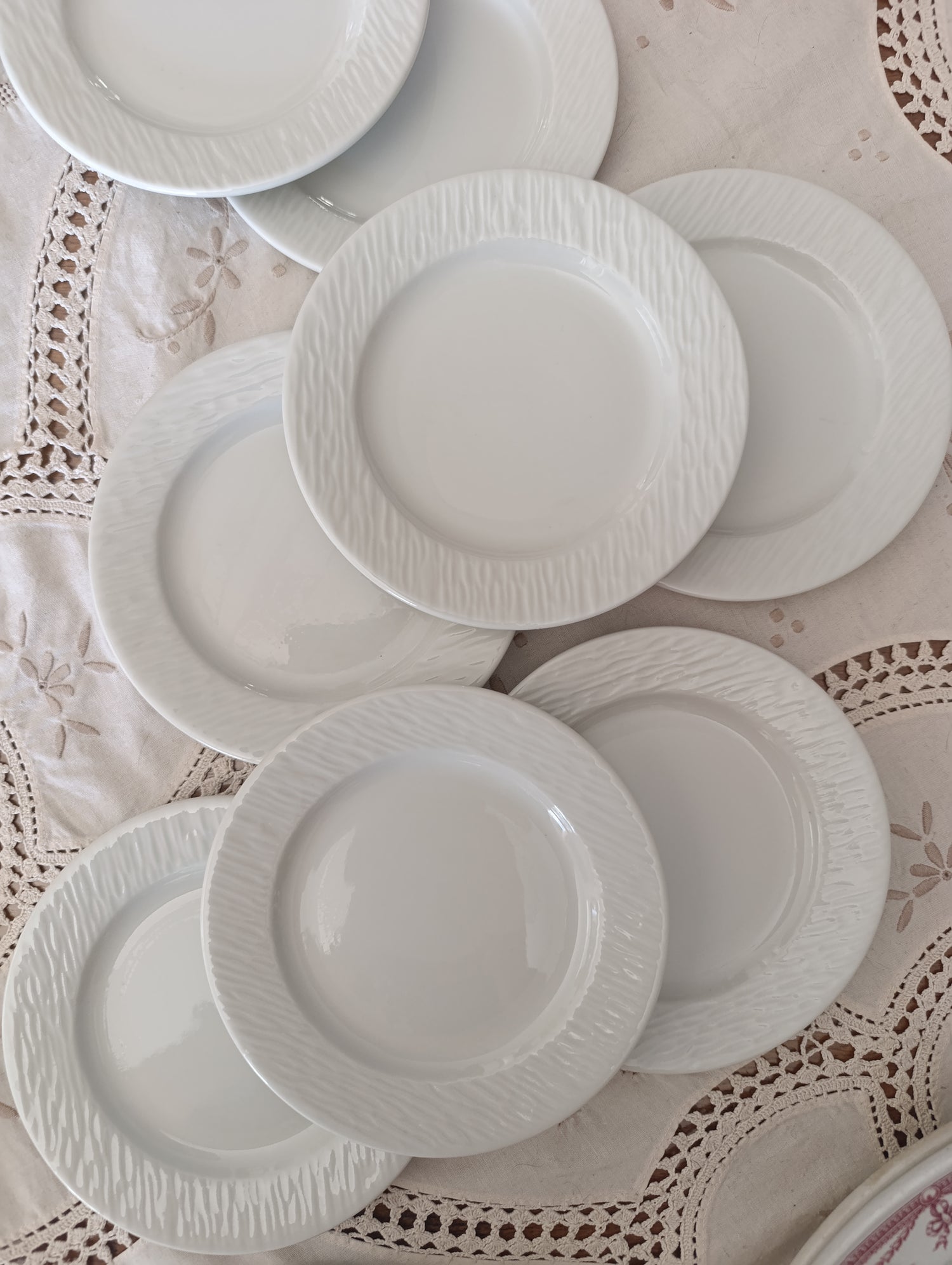 Art de la table (assiettes, pièces de forme ...)