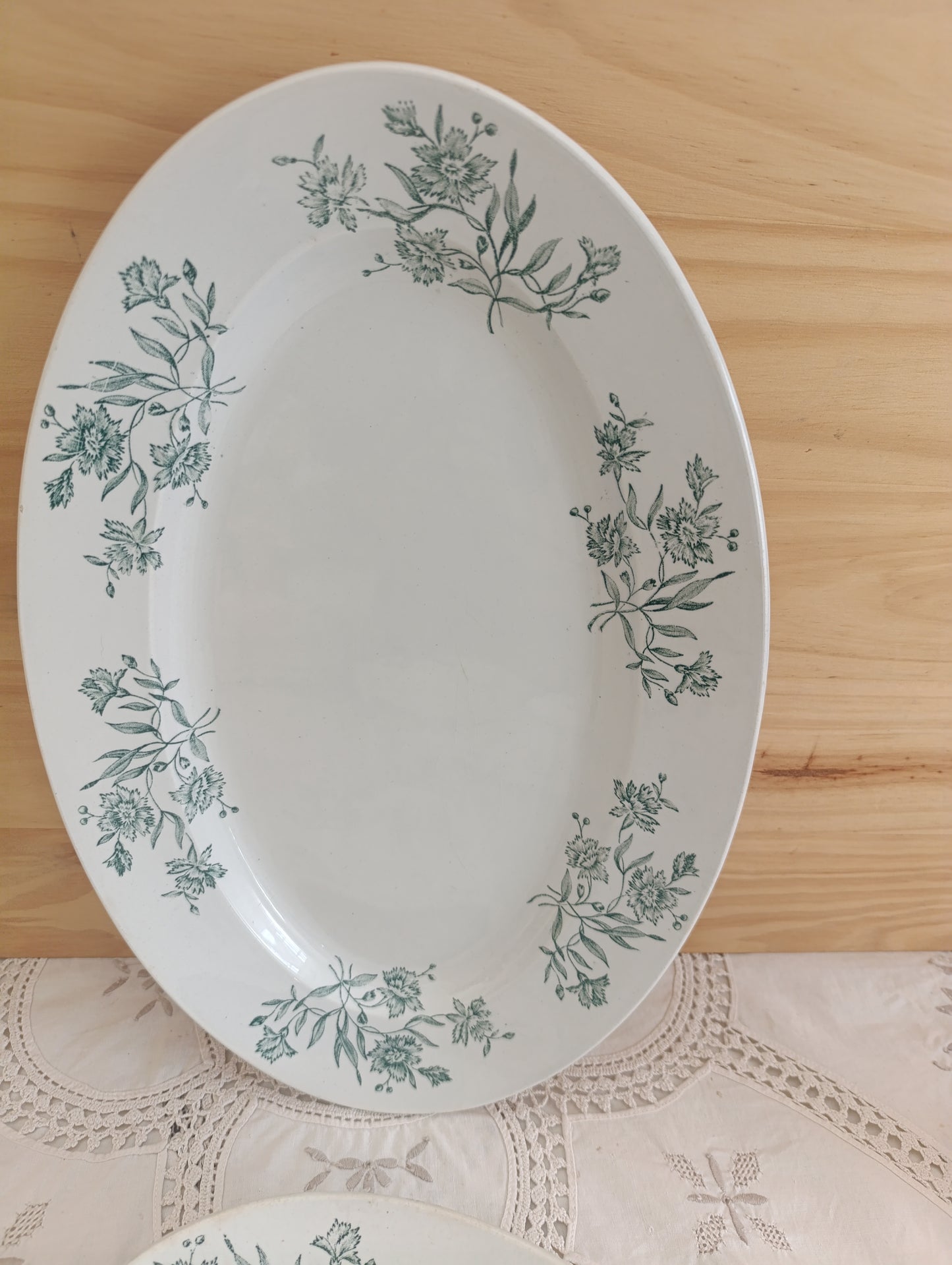 Plat oval Lucrèce Pexonne