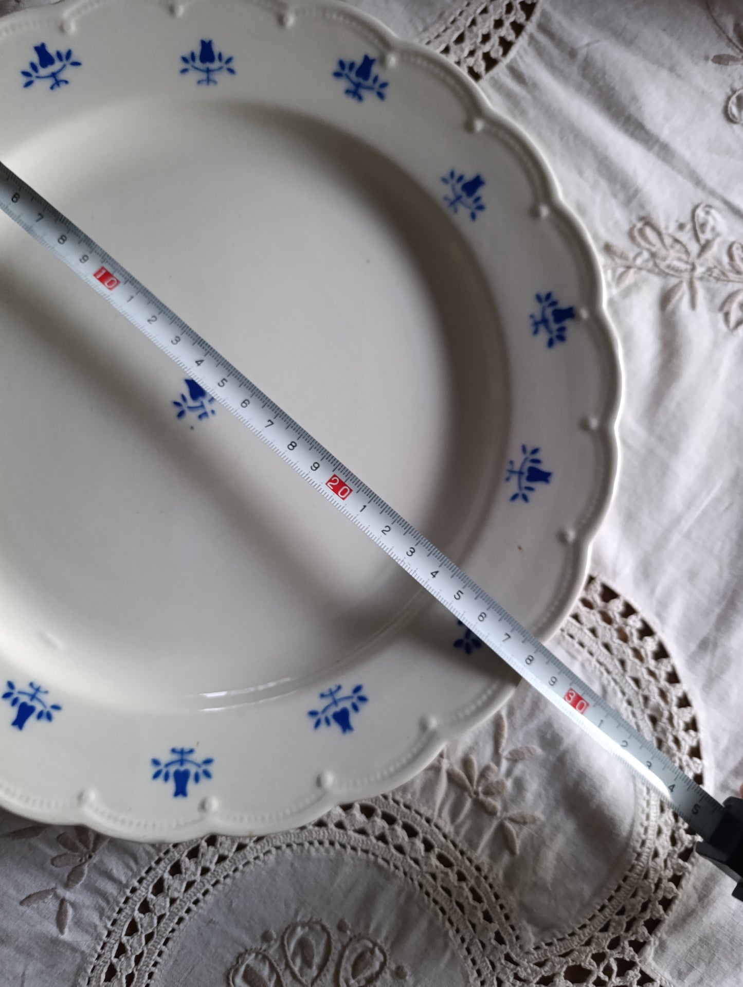 Plat ancien tulipe Boch la Louvière