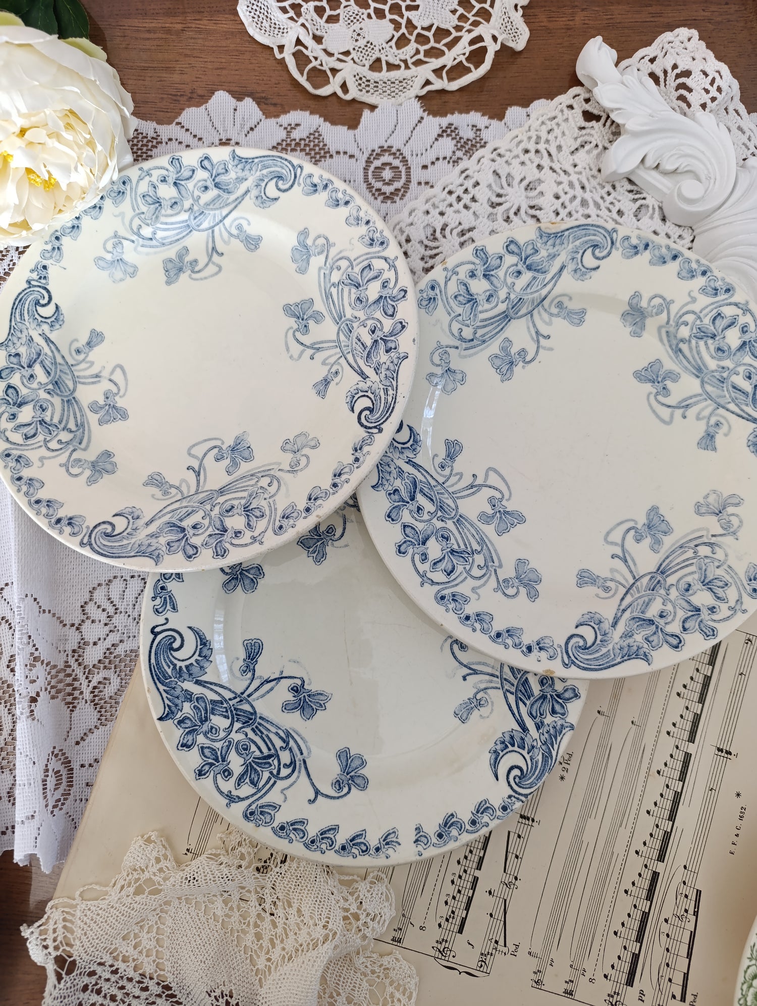 Art de la table (assiettes, pièces de forme ...)