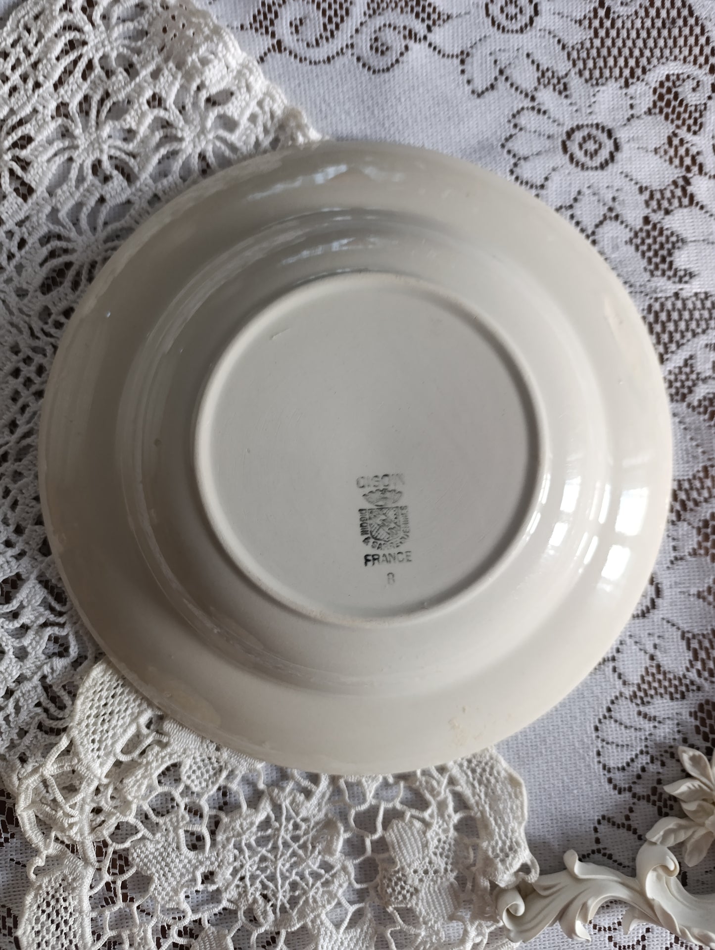 Assiette creuse Terre de fer Ivoire Digoin Sarreguemines