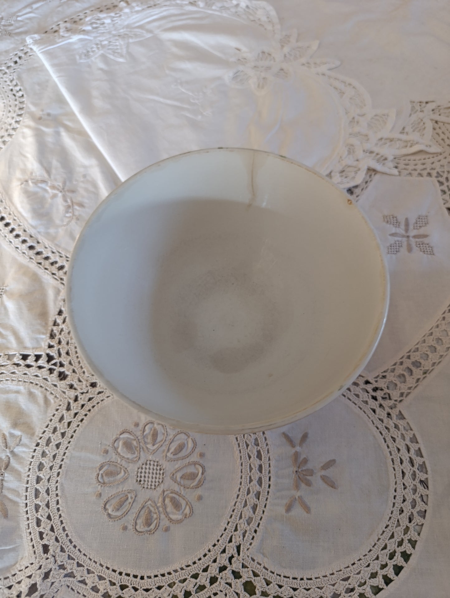 Grand bol ancien terre de fer