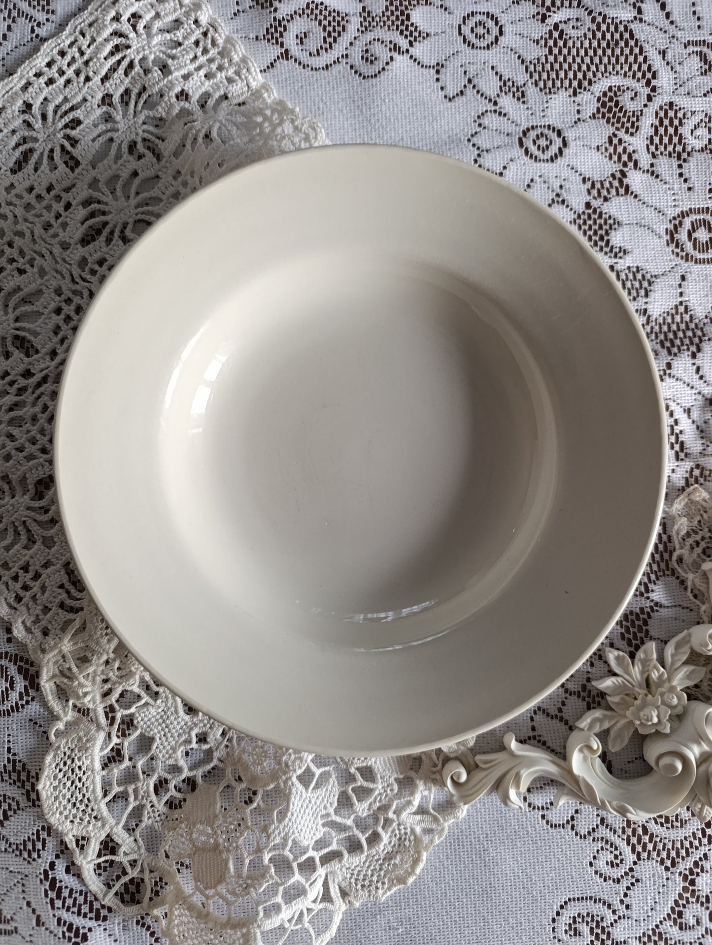 Assiette creuse Terre de fer Ivoire Digoin Sarreguemines