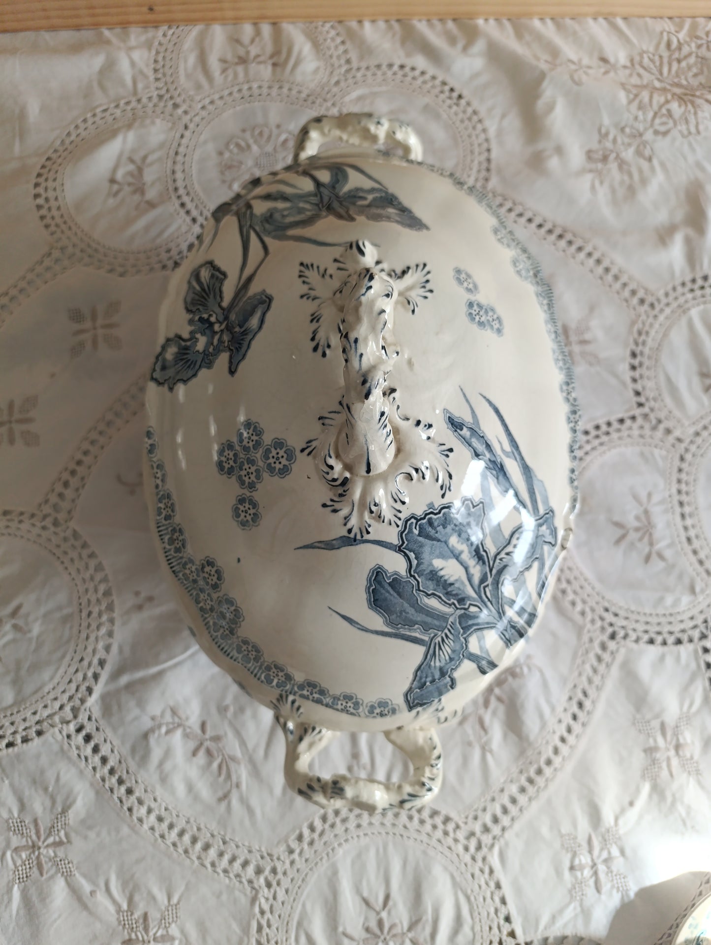 Soupière Iris Choisy le Roi