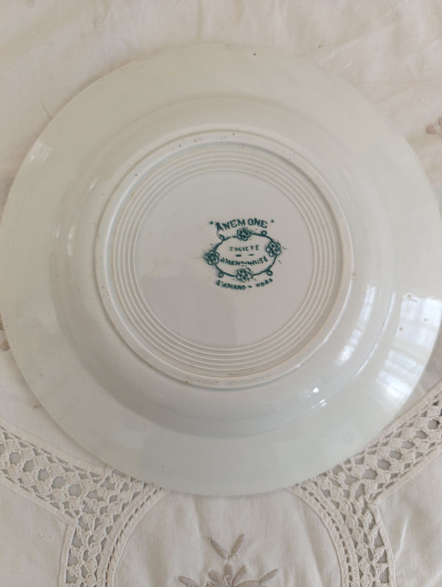 Assiette Anémone Saint Amand