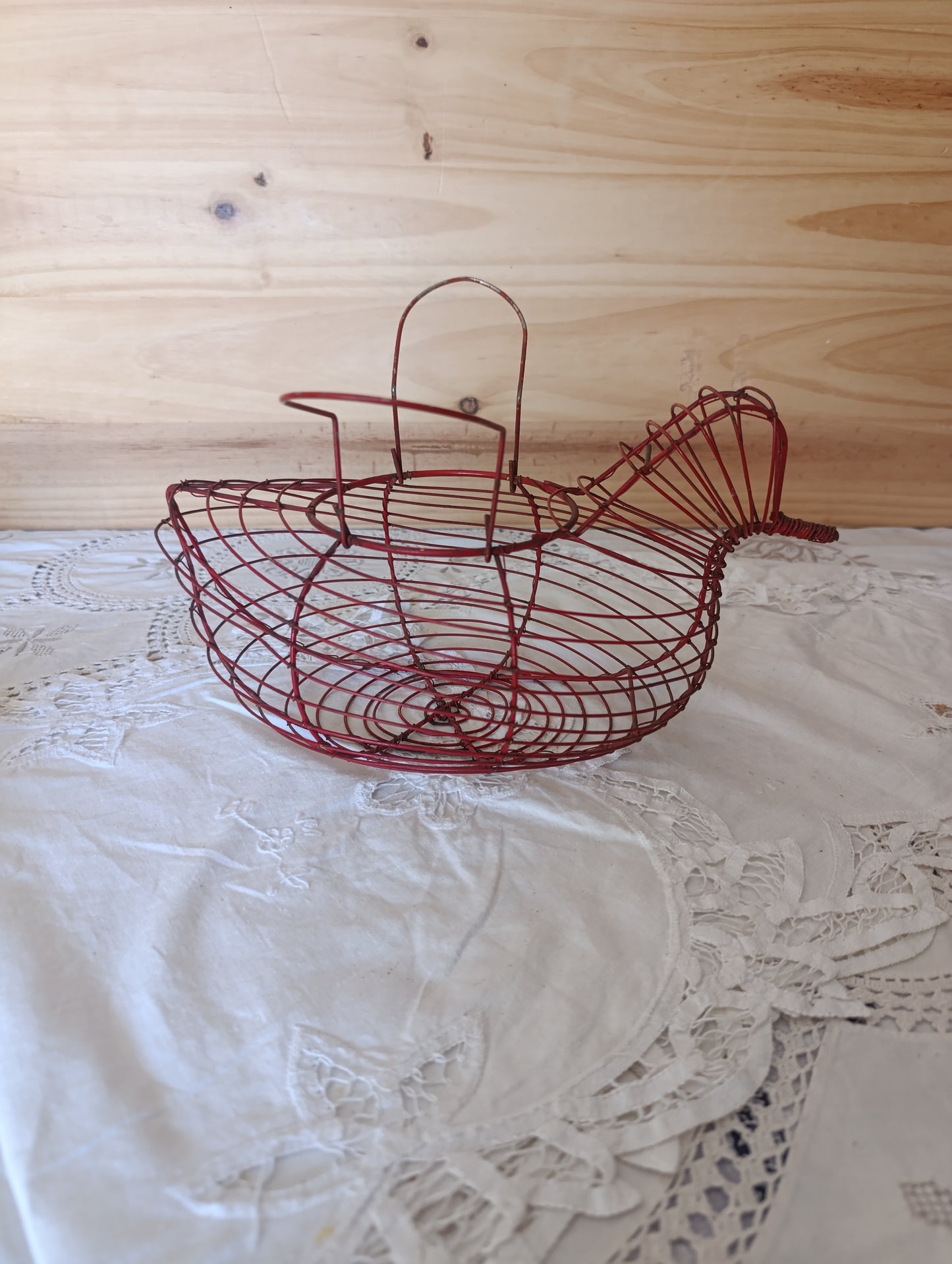 Panier à oeufs ancien en métal