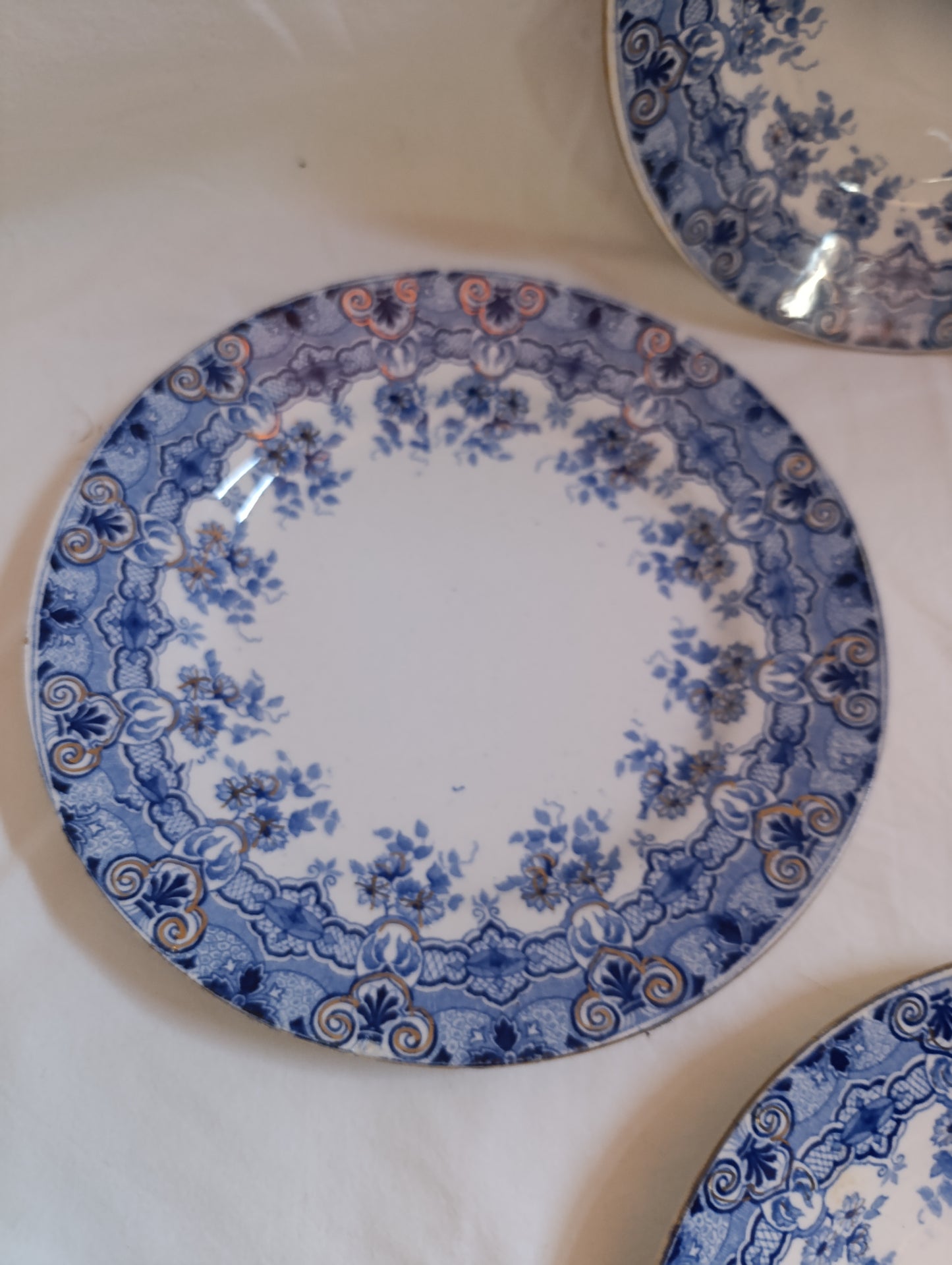 Assiettes Seoul HB et Cie terre de fer