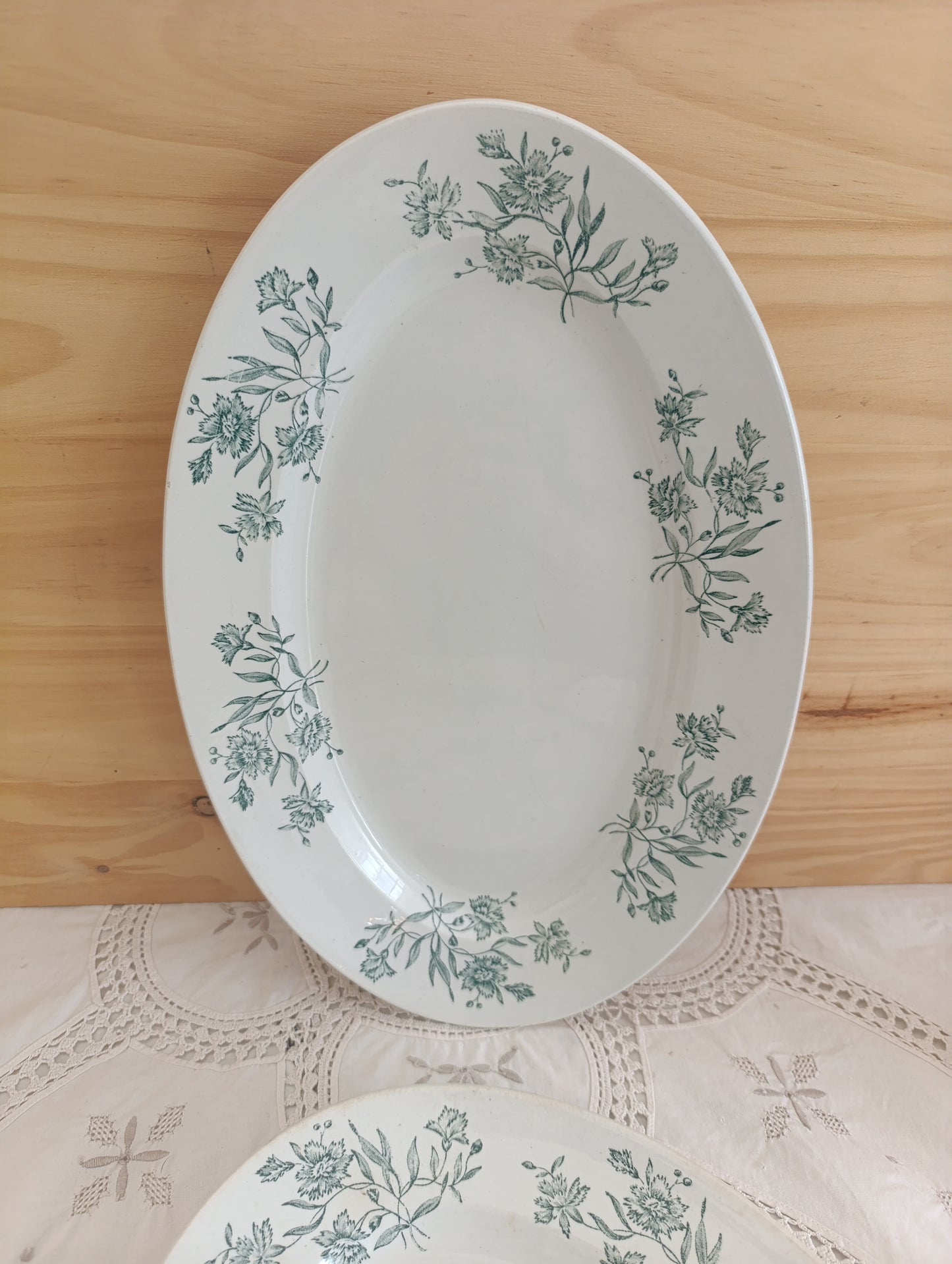 Plat oval Lucrèce Pexonne