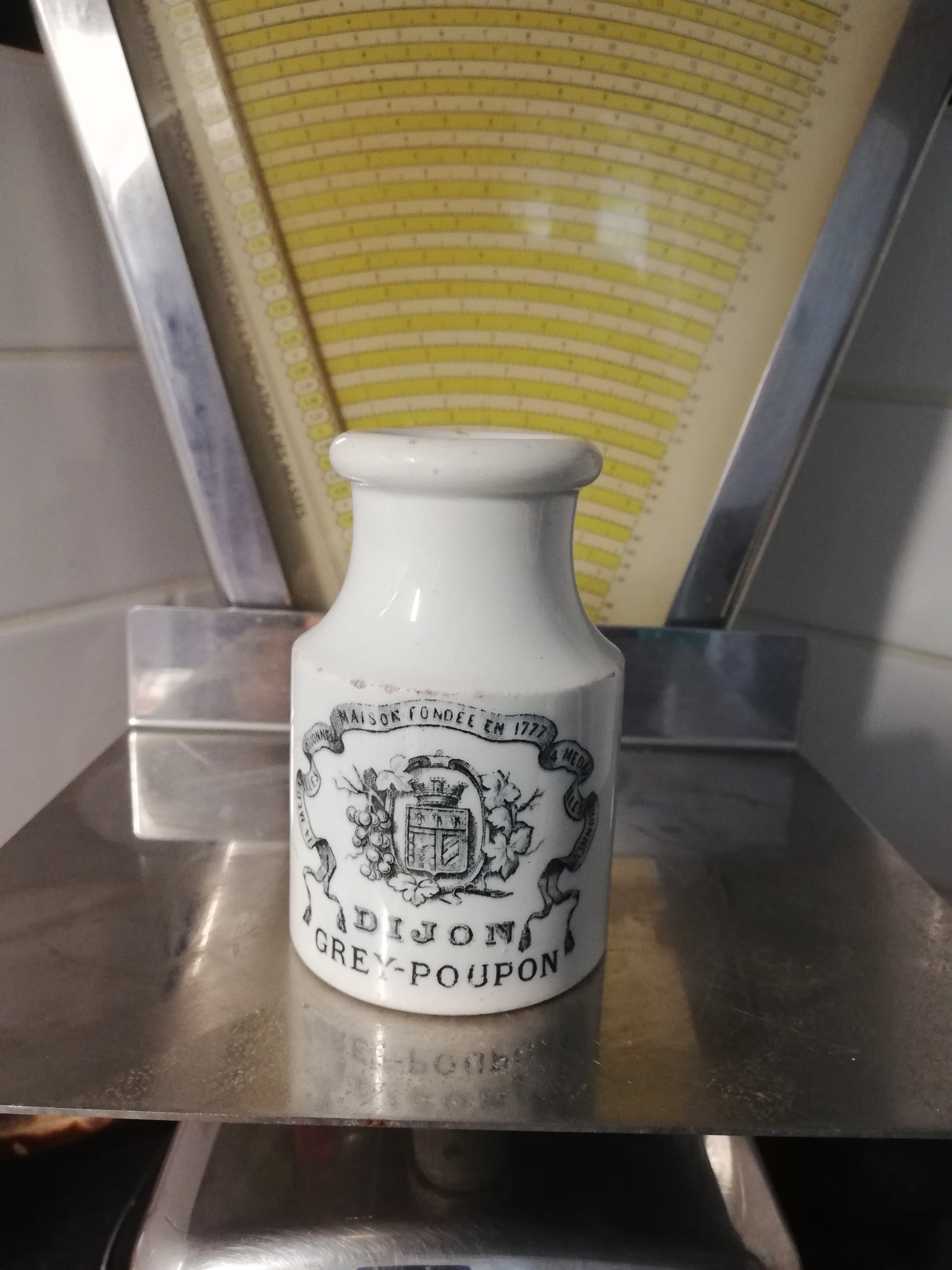 Pot de Moutarde Grey Poupon Creil et Montereau