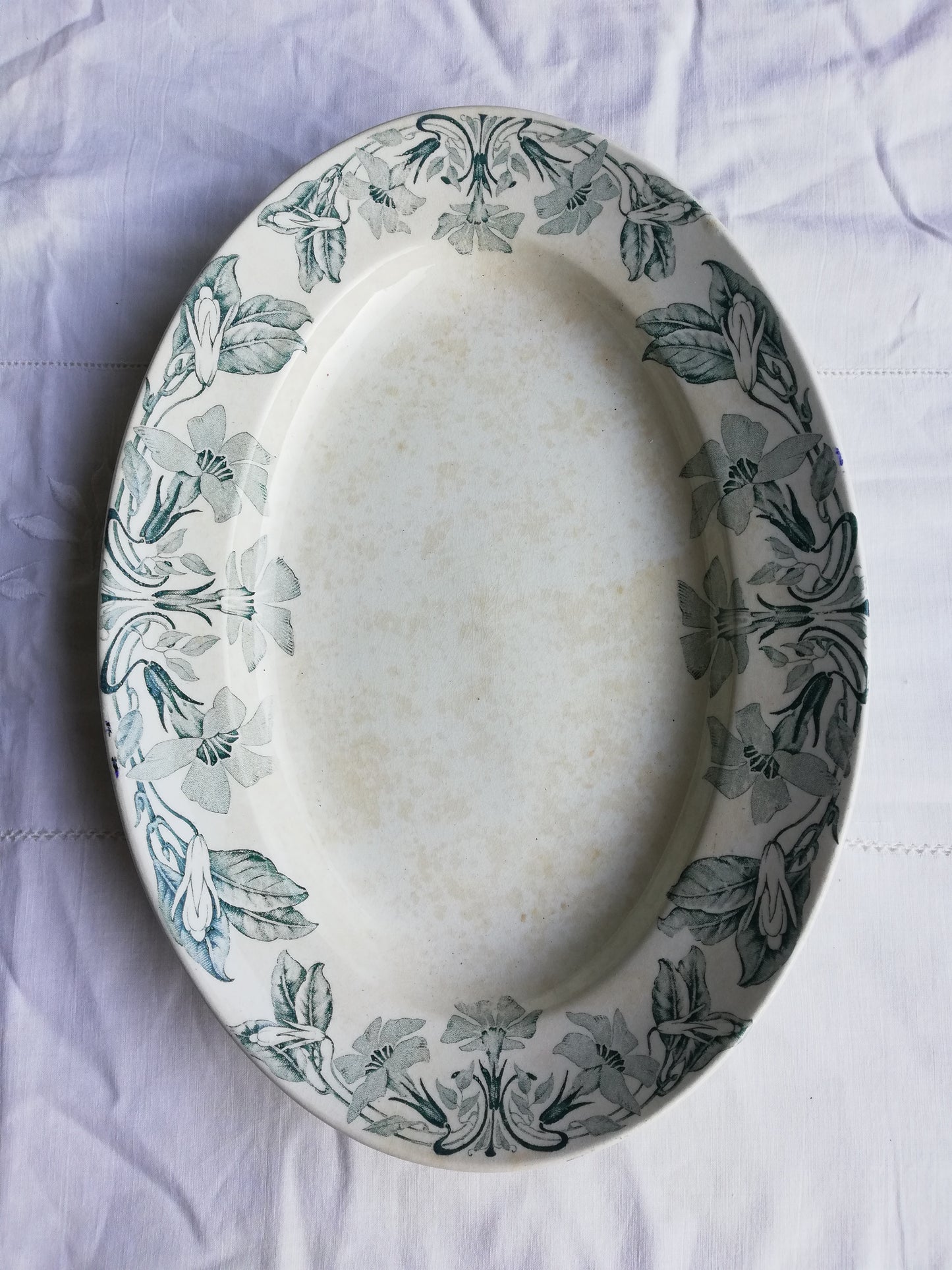 Plat oval Poitou KG Luneville